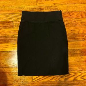 High-waisted bodycon skirt